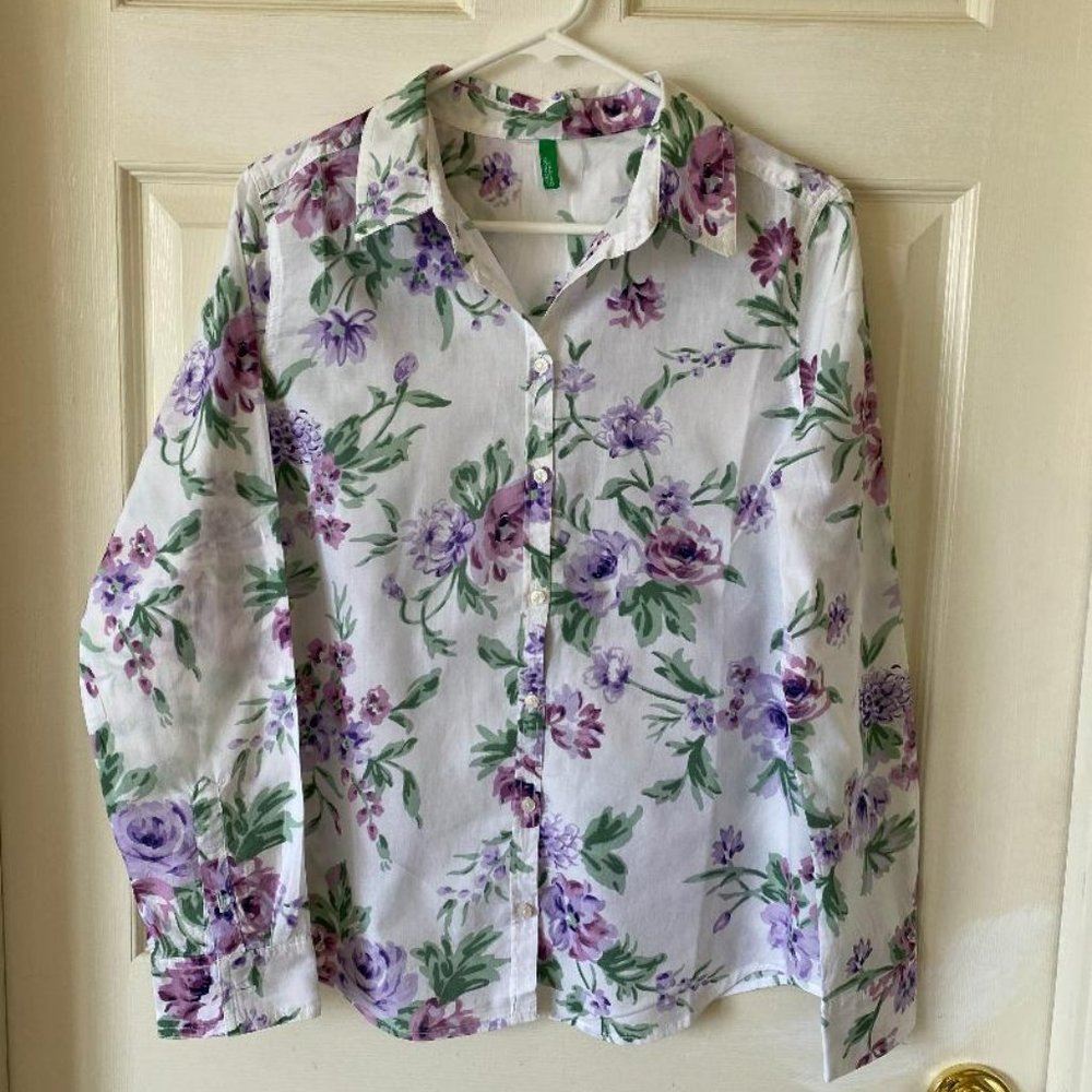 Benetton White and Purple Floral Long Sleeve Button-Down Shirt Size S